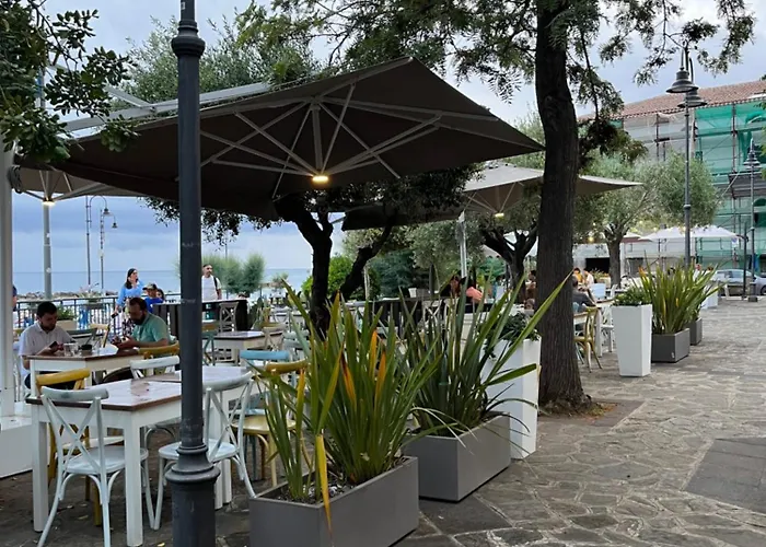 Il Sole Di Pioppi 펜션 폴리카